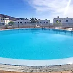 Aurora - Giniginamar, Terrace Ocean View Pool Apartment *