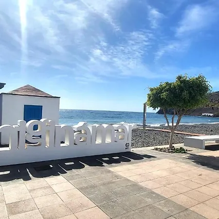 Aurora - Giniginamar, Terrace Ocean View Pool Apartment